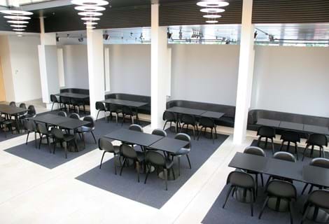 cafe 5, Fraster filt tæppe